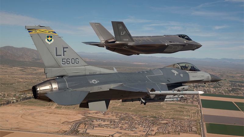 Illustration for article titled The Pentagon's 'Concurrency Myth' Is Now Available In Supercarrier Size
